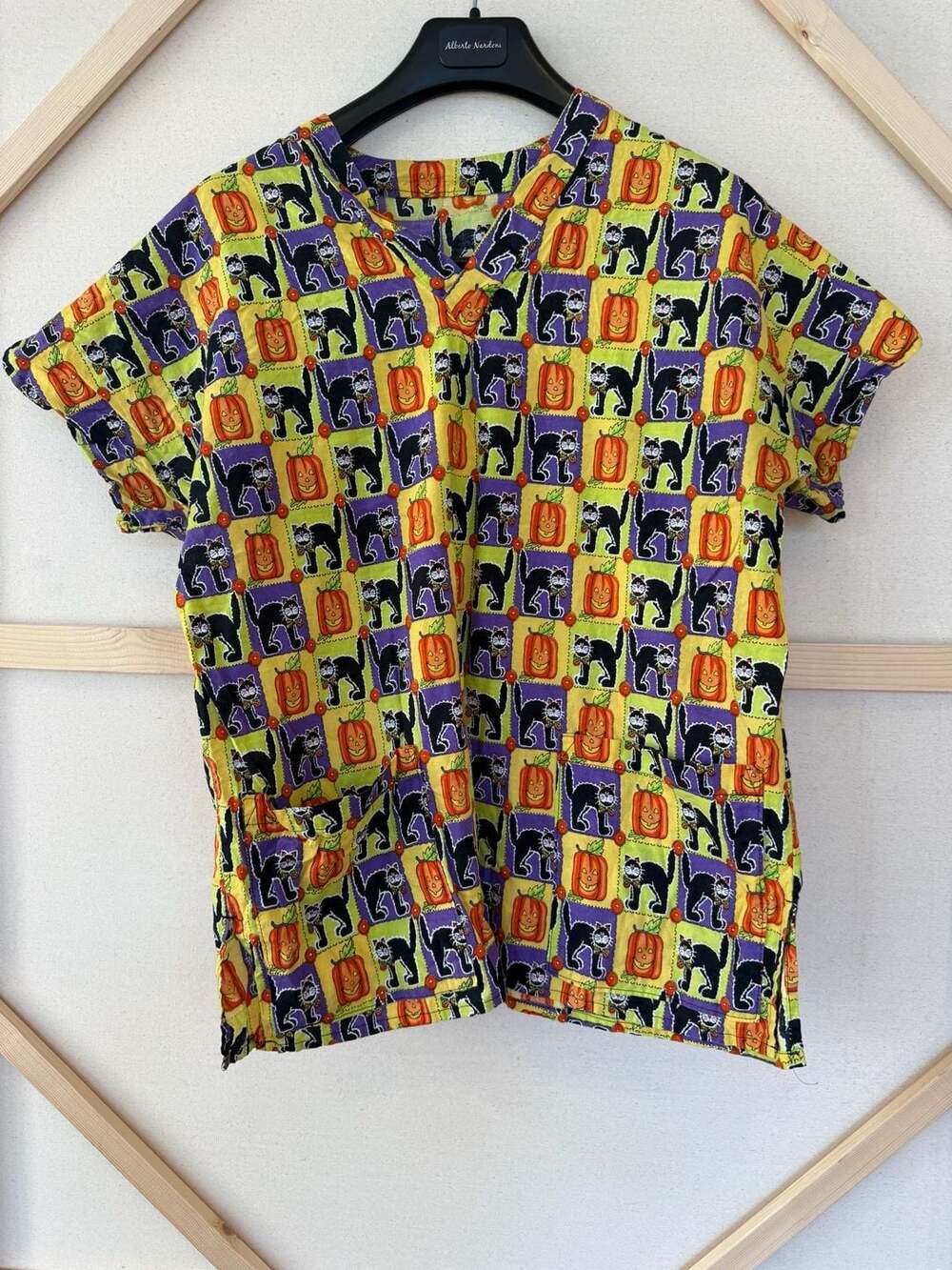 Jasco Uniforms Halloween Scrub Top with Pumpkin and Black Cat Pattern